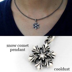 snow comet pendant
